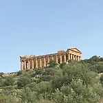 Agora Sulla Via Dei Templi 3*